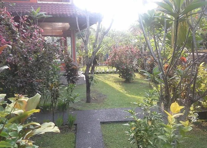 Dewi Ayu 3*